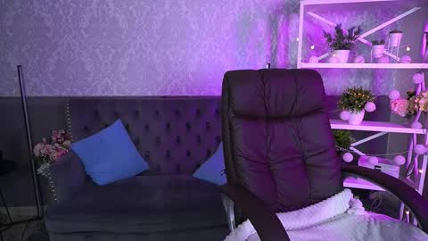  MY NAME IS Emily WELCOME EVERYONE I WILL BE HAPPY TO GIVE YOU WHAT YOU HAVE DREAMED OF FOR SO LONG online show from October 8, 2025, 6:44 am