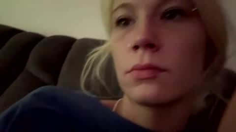 emilywarren296 online show from September 21, 2025, 2:51 pm