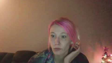 emilywarren296 online show from November 3, 2025, 12:06 pm