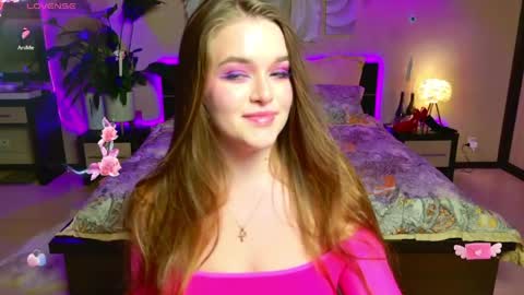 emilywhisperawesome online show from April 21, 2026, 8:23 pm