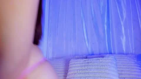 Snapshot of emilywithe_ chatting on May 2, 2026, 11:43 pm online show from May 2, 2026, 11:43 pm