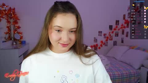 Snapshot of emilyxgrasez chatting on November 16, 2025, 2:39 am Emily online show from November 16, 2025, 2:39 am