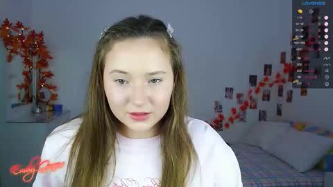 Snapshot of emilyxgrasez chatting on November 17, 2025, 1:44 am Emily online show from November 17, 2025, 1:44 am