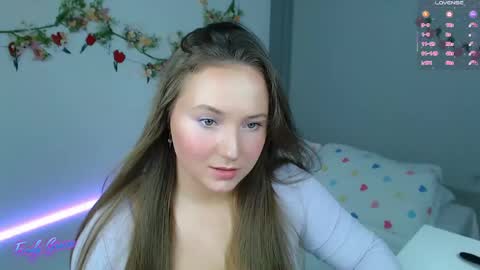 Emily online show from May 3, 2026, 7:53 pm