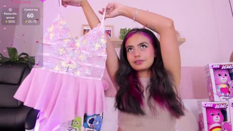 Emily Bank online show from February 1, 2025, 7:23 pm