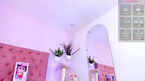 Emily Bank online show from February 14, 2025, 2:07 am