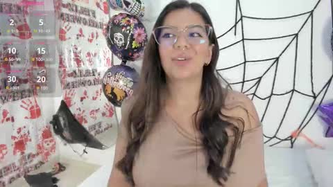 emilyy_cooperr online show from October 11, 2025, 12:15 pm