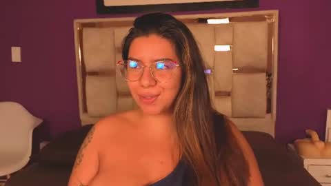 emilyy_cooperr online show from July 14, 2026, 12:11 pm