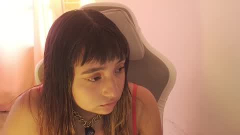 Snapshot of emitaa17228 chatting on December 19, 2025, 7:10 pm emma online show from December 19, 2025, 7:10 pm