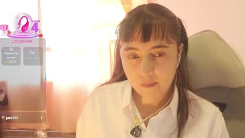 Snapshot of emitaa17228 chatting on February 8, 2026, 8:01 pm emma online show from February 8, 2026, 8:01 pm