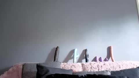 emliyjamesmjb online show from September 18, 2025, 10:06 am