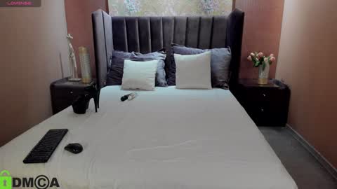 Emm online show from January 12, 2025, 11:04 pm