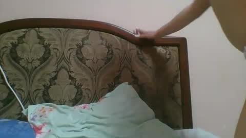 emma_991 online show from February 18, 2025, 11:55 am