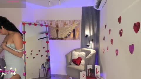 Alice online show from February 19, 2025, 12:22 pm