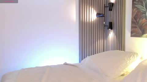 Alice online show from November 25, 2025, 12:16 pm