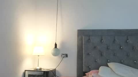 Emma online show from December 5, 2025, 5:16 am