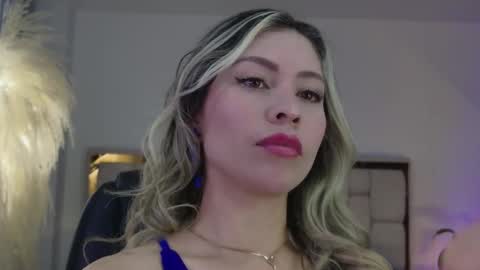 emma coronel online show from November 13, 2025, 9:36 pm