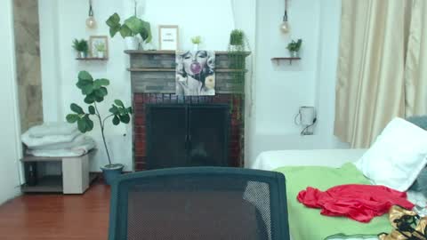 Tell me Emma online show from April 21, 2026, 1:50 pm