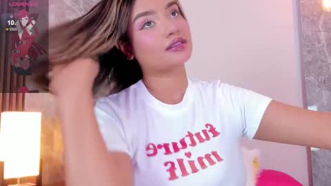 Emma online show from November 9, 2025, 4:00 am