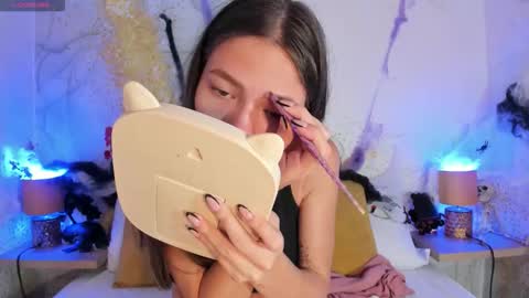 emma_jhoons online show from October 23, 2025, 11:09 am