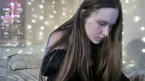 emma_just online show from March 26, 2026, 7:36 am