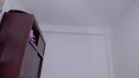 whises lits        online show from October 6, 2025, 12:02 pm