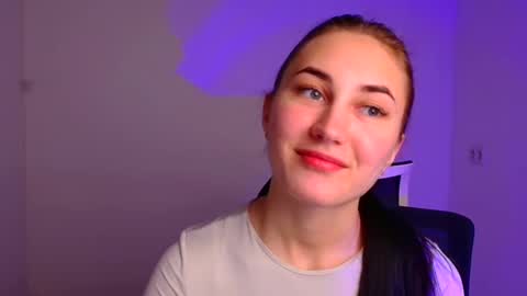 Emma online show from December 24, 2024, 9:39 am