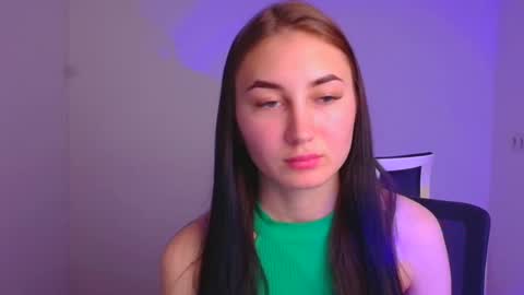 Emma online show from December 25, 2024, 9:24 am