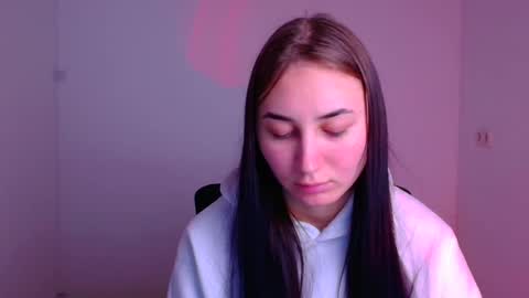 Emma online show from January 6, 2025, 9:08 am