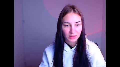 Emma online show from February 2, 2025, 5:42 am