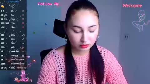 Emma online show from November 11, 2025, 12:05 pm