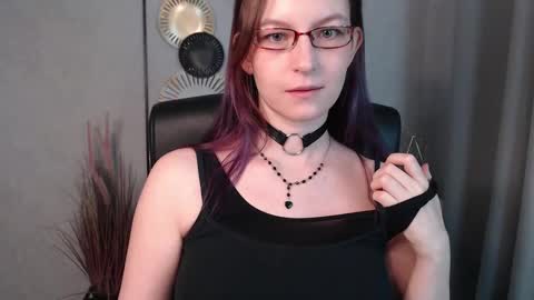 emma online show from December 13, 2024, 6:42 am