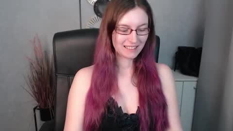 emma online show from February 3, 2025, 9:41 am