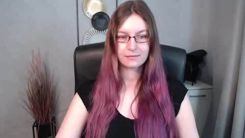 emma online show from March 5, 2025, 10:33 am