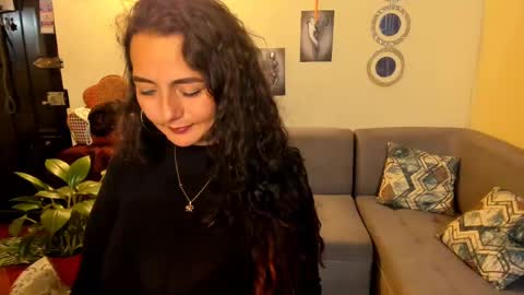  emma luxy online show from February 20, 2025, 5:12 am