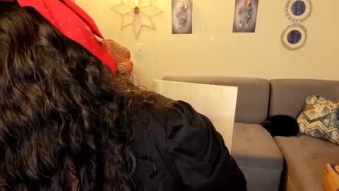  emma luxy online show from February 22, 2025, 10:42 pm