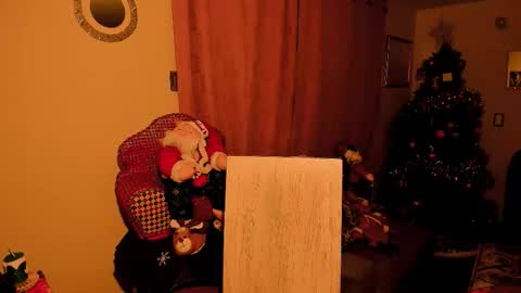  emma luxy online show from December 20, 2025, 7:59 am