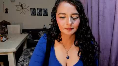  emma luxy online show from April 16, 2026, 1:17 am