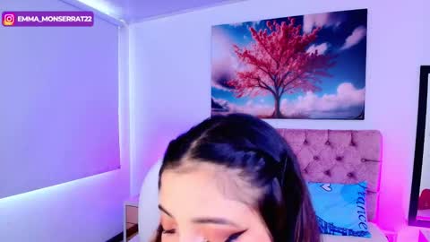 Emma Monserratt online show from November 6, 2025, 7:59 pm