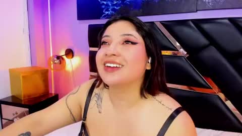 Snapshot of emma_monserratt chatting on July 18, 2026, 11:36 am Emma Monserratt online show from July 18, 2026, 11:36 am