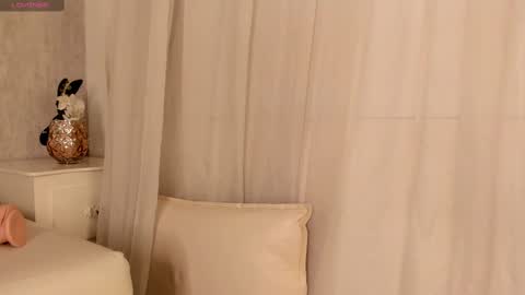 Emma Morgann online show from February 21, 2025, 2:38 pm