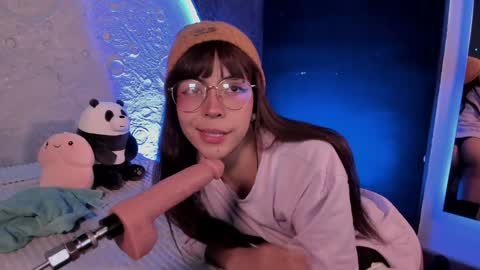     online show from January 26, 2025, 2:08 pm