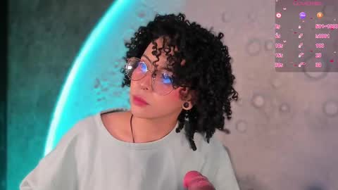     online show from October 3, 2025, 10:12 am