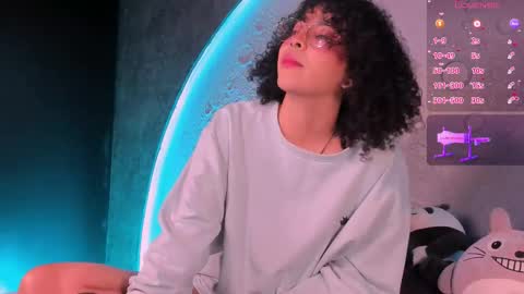     online show from November 6, 2025, 10:16 am