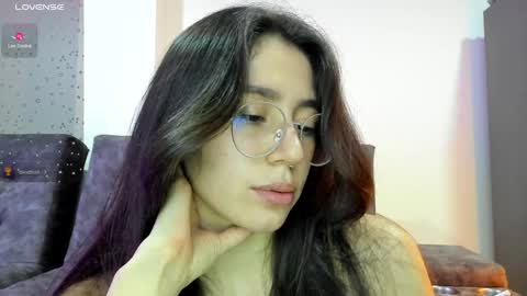 Emma online show from December 7, 2024, 3:36 am