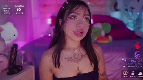 EMMA  online show from October 10, 2025, 5:56 pm