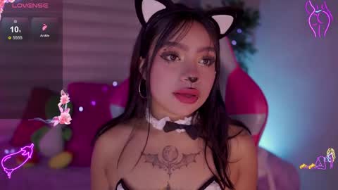 EMMA  online show from October 1, 2025, 5:41 pm