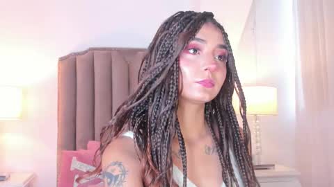 Snapshot of emma_torres__ chatting on January 10, 2026, 11:56 am Ema online show from January 10, 2026, 11:56 am