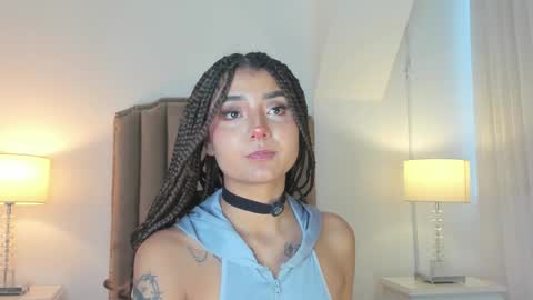 Snapshot of emma_torres__ chatting on January 14, 2026, 12:11 pm Ema online show from January 14, 2026, 12:11 pm