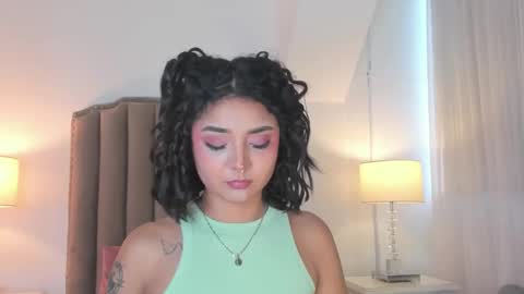 Snapshot of emma_torres__ chatting on February 26, 2026, 12:15 pm Ema online show from February 26, 2026, 12:15 pm